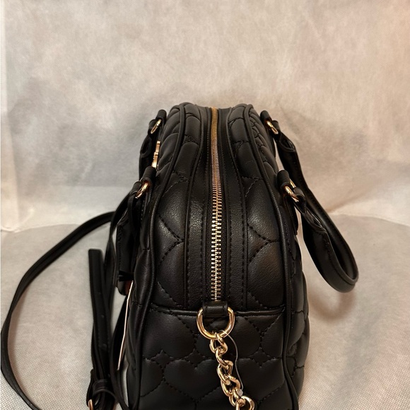 Chic Black Quilted Handbag and Wallet - Picture 4 of 5